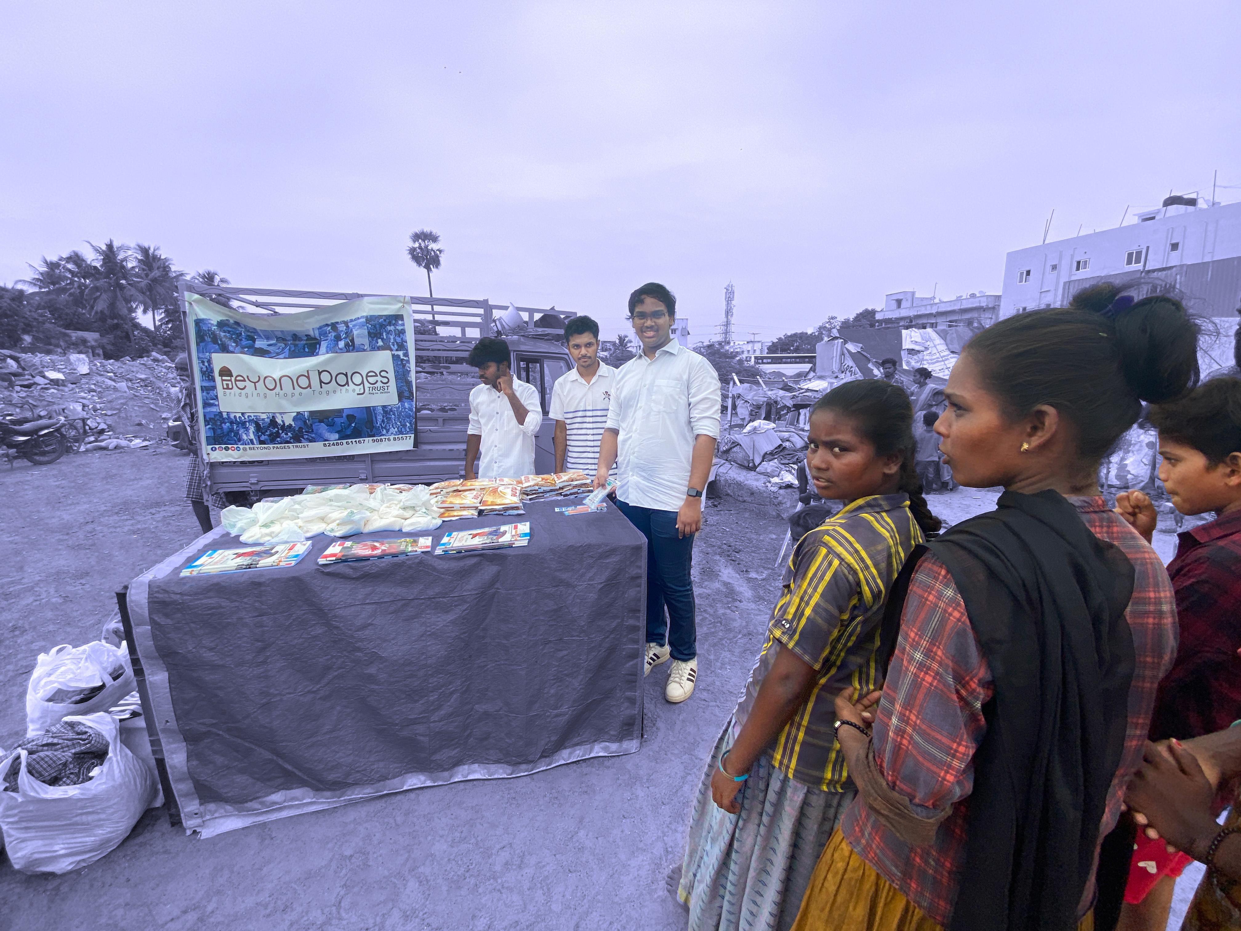 Volunteers distributing aid